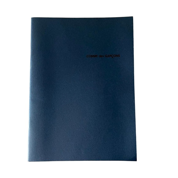 Comme des garçons 2023 AW photo Book collection - Picture 1 of 3